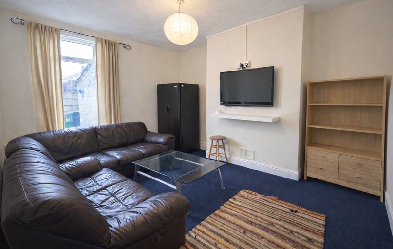 South Grove, Ardwick, Manchester - Image 1